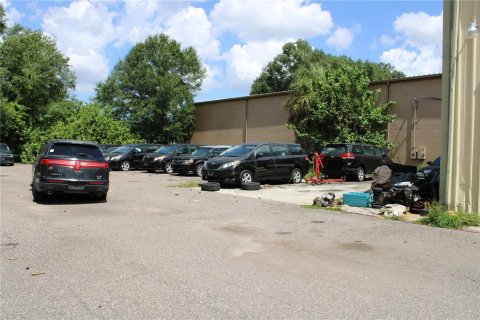 Commercial property in Tampa, Florida 371.61 sq.m. № 644211 - photo 10