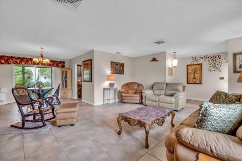 Casa en venta en Sarasota, Florida, 3 dormitorios, 194.07 m2 № 1393222 - foto 10