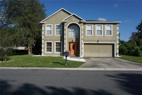 House in Lakeland, Florida 4 bedrooms, 282.24 sq.m. № 1393260 - photo 3