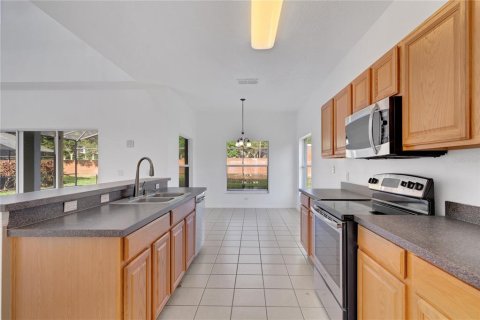 Casa en venta en Davenport, Florida, 5 dormitorios, 229 m2 № 1322856 - foto 11