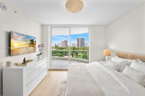 Condo in Aventura, Florida, 3 bedrooms  № 1315803 - photo 26