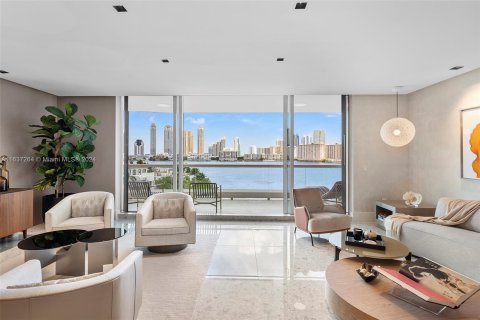 Condominio en venta en Aventura, Florida, 3 dormitorios, 263.84 m2 № 1315803 - foto 7