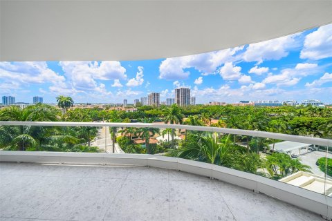 Condo in Aventura, Florida, 3 bedrooms  № 1315803 - photo 30