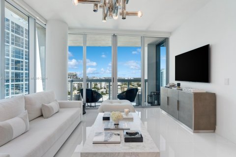 Copropriété à vendre à Miami Beach, Floride: 1 chambre, 76.18 m2 № 1368646 - photo 1