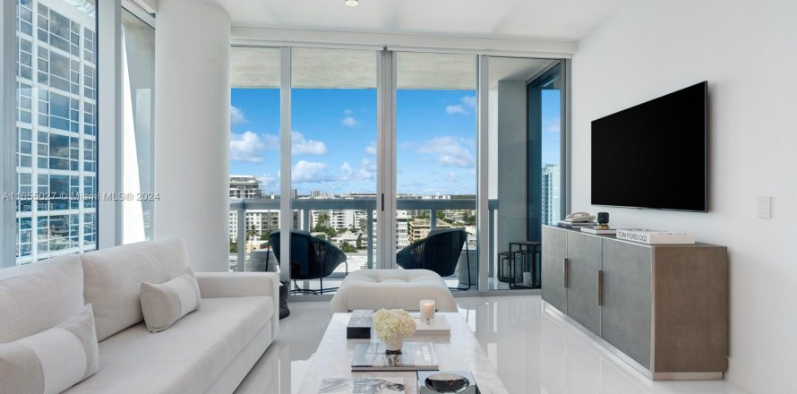 Condo à Miami Beach, Floride, 1 chambre  № 1368646