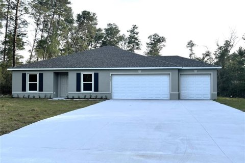 House in Ocala, Florida 4 bedrooms, 167.78 sq.m. № 910798 - photo 1