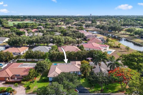 Villa ou maison à vendre à Coral Springs, Floride: 4 chambres, 189.52 m2 № 1222446 - photo 7