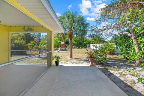 Casa en venta en Jensen Beach, Florida, 3 dormitorios, 139.45 m2 № 1224612 - foto 18