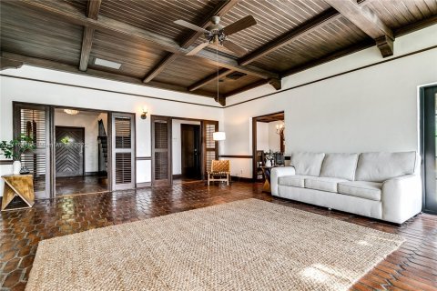 Casa en alquiler en Fort Lauderdale, Florida, 3 dormitorios, 251.58 m2 № 6667 - foto 2