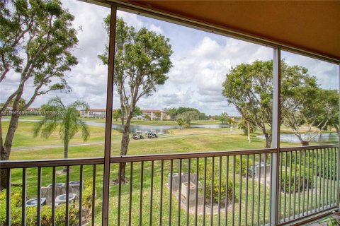 Condominio en venta en Pembroke Pines, Florida, 2 dormitorios, 88.54 m2 № 1229603 - foto 20