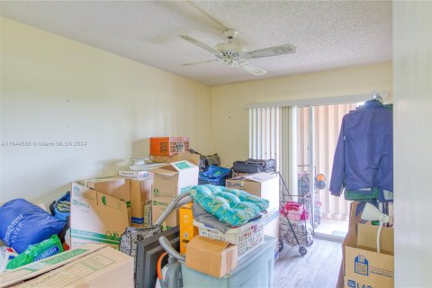 Condominio en venta en Pembroke Pines, Florida, 2 dormitorios, 88.54 m2 № 1229603 - foto 16