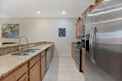 Touwnhouse à vendre à Kissimmee, Floride: 4 chambres, 176.7 m2 № 1253782 - photo 6