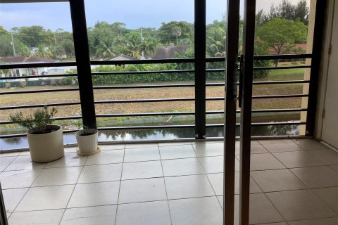 Condominio en venta en Boca Raton, Florida, 2 dormitorios, 107.77 m2 № 1182093 - foto 13