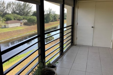 Condominio en venta en Boca Raton, Florida, 2 dormitorios, 107.77 m2 № 1182093 - foto 10