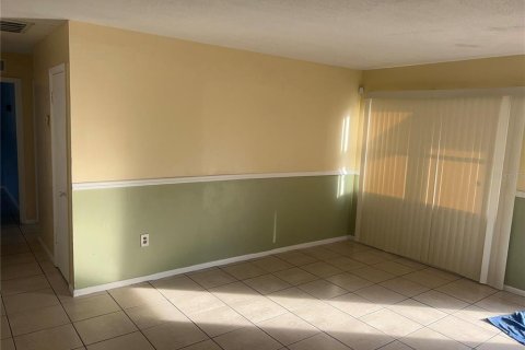 Casa en venta en Orlando, Florida, 3 dormitorios, 87.89 m2 № 1426935 - foto 9