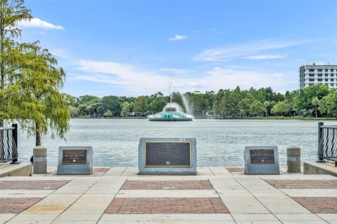 Condo in Orlando, Florida, 1 bedroom  № 1426868 - photo 27