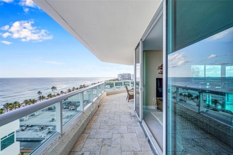 Condominio en venta en Fort Lauderdale, Florida, 3 dormitorios, 274.06 m2 № 925590 - foto 18