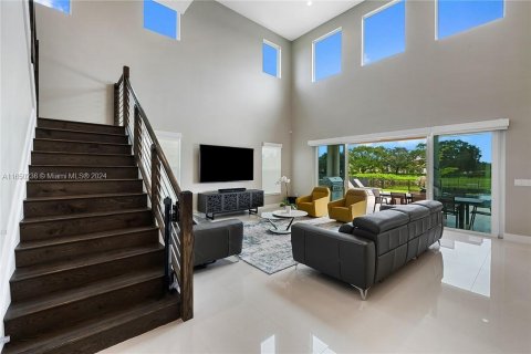 Villa ou maison à vendre à Davie, Floride: 6 chambres, 422.61 m2 № 1362656 - photo 5