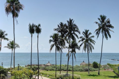 Copropriété à louer à Miami Beach, Floride: 2 chambres, 174.19 m2 № 3891 - photo 1