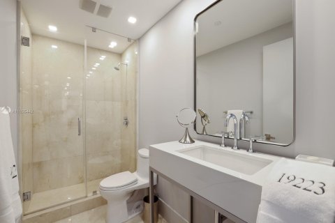 Condominio en alquiler en Miami Beach, Florida, 2 dormitorios, 174.19 m2 № 3891 - foto 29