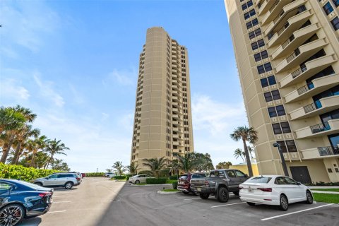 Condo in Riviera Beach, Florida, 2 bedrooms  № 1096288 - photo 10