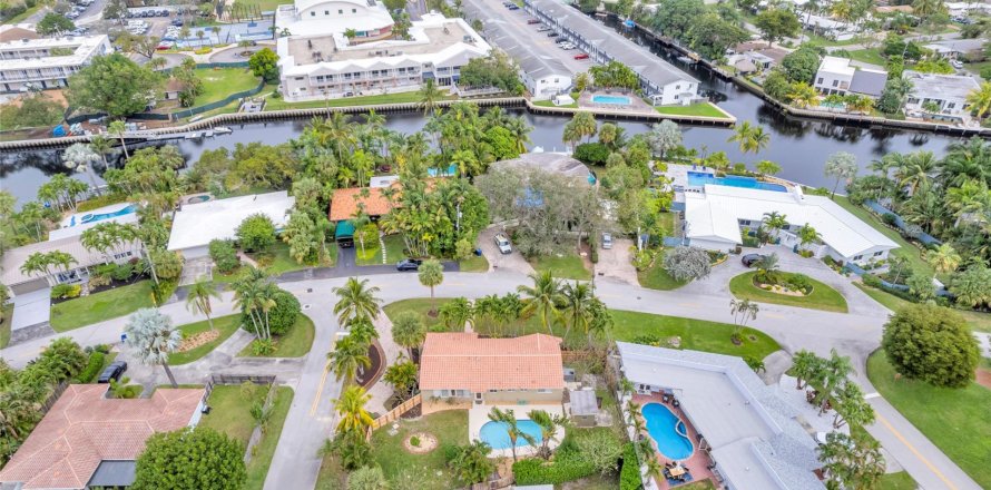 Villa ou maison à Wilton Manors, Floride 3 chambres, 151.8 m2 № 963917