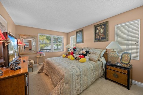Condo in North Palm Beach, Florida, 3 bedrooms  № 959521 - photo 5
