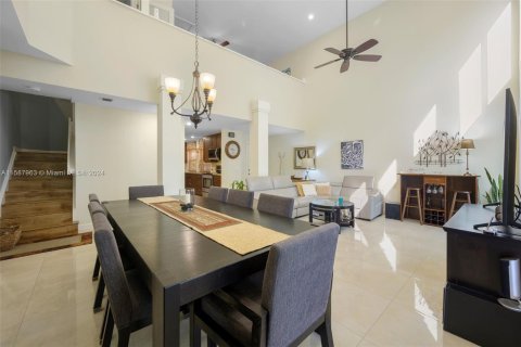 Villa ou maison à vendre à Coral Springs, Floride: 3 chambres, 208.57 m2 № 1382962 - photo 6