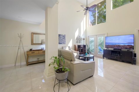 Villa ou maison à vendre à Coral Springs, Floride: 3 chambres, 208.57 m2 № 1382962 - photo 11