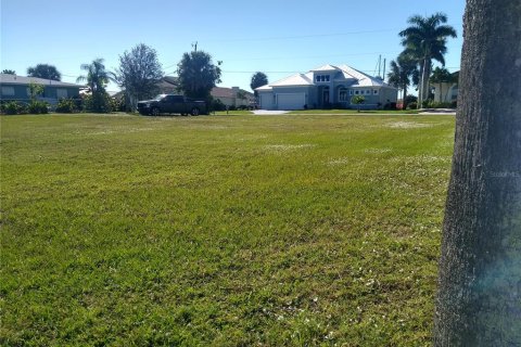 Terreno en venta en Port Charlotte, Florida № 861781 - foto 4