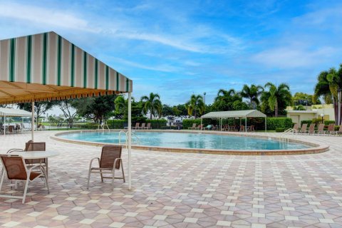 Condo in West Palm Beach, Florida, 1 bedroom  № 752300 - photo 14