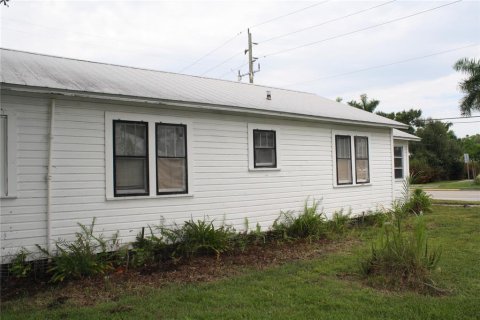 House in Punta Gorda, Florida 2 bedrooms, 98.1 sq.m. № 1366593 - photo 8