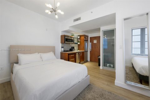 Condominio en venta en Miami Beach, Florida, 1 dormitorio, 28.15 m2 № 1328522 - foto 7