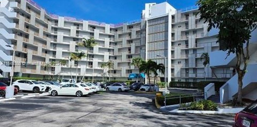 Condo in Aventura, Florida, 2 bedrooms  № 1328471