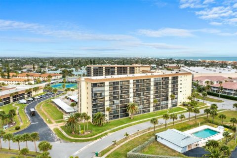 Condominio en venta en Indian Harbour Beach, Florida, 2 dormitorios, 98.01 m2 № 1405000 - foto 22