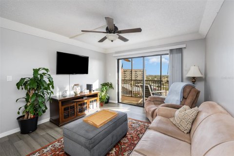 Condominio en venta en Indian Harbour Beach, Florida, 2 dormitorios, 98.01 m2 № 1405000 - foto 10