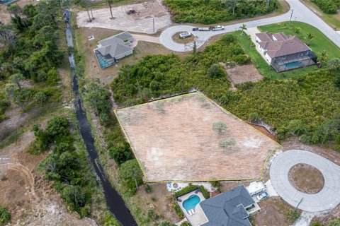 Terreno en venta en Port Charlotte, Florida № 1190762 - foto 8