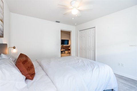 Appartement à louer à Punta Gorda, Floride: 3 chambres, 127.93 m2 № 215065 - photo 18