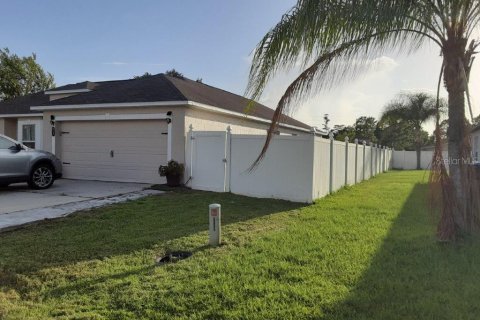 Villa ou maison à vendre à Kissimmee, Floride: 4 chambres, 160.72 m2 № 872322 - photo 7
