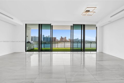 Condominio en venta en Aventura, Florida, 3 dormitorios, 275.18 m2 № 1168165 - foto 14