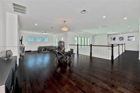 Casa en venta en Southwest Ranches, Florida, 6 dormitorios, 768.49 m2 № 1168167 - foto 18