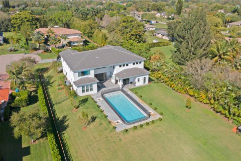 Villa ou maison à vendre à Southwest Ranches, Floride: 6 chambres, 768.49 m2 № 1168167 - photo 2