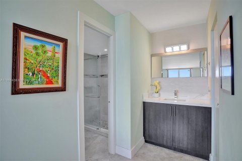 Condo in Hollywood, Florida, 2 bedrooms  № 1380198 - photo 30