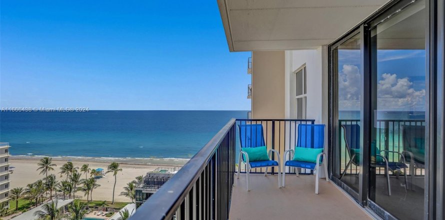 Condo in Hollywood, Florida, 2 bedrooms  № 1380198