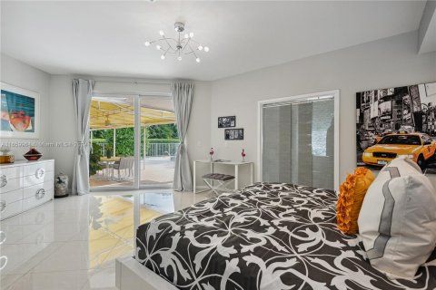 Casa en venta en Boca Raton, Florida, 3 dormitorios, 281.31 m2 № 1367544 - foto 14