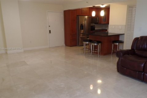 Copropriété à vendre à Miami Beach, Floride: 2 chambres, 96.06 m2 № 1367460 - photo 6