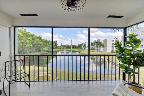 Condominio en venta en Delray Beach, Florida, 1 dormitorio, 86.68 m2 № 1168728 - foto 2