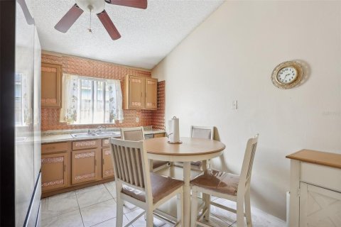 Casa en venta en Orlando, Florida, 3 dormitorios, 89.65 m2 № 1428722 - foto 13