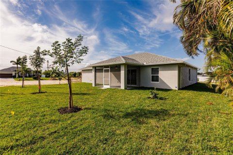 Villa ou maison à vendre à Cape Coral, Floride: 4 chambres, 168.06 m2 № 1335173 - photo 18