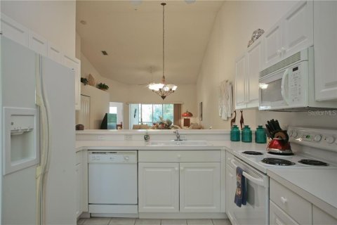 Copropriété à louer à Sarasota, Floride: 2 chambres, 133.13 m2 № 213427 - photo 23